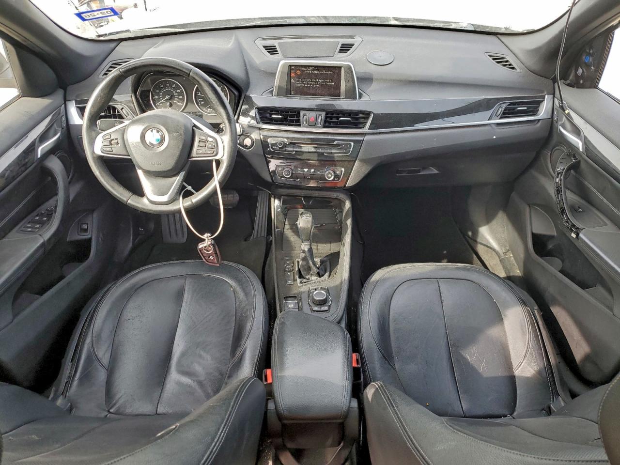 2016 BMW X1 XDRIVE28I photo 8