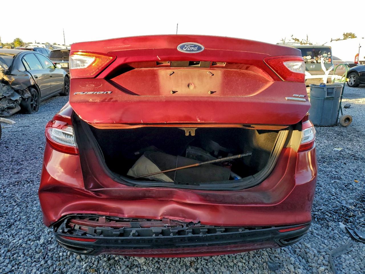 2013 FORD FUSION SE photo 6