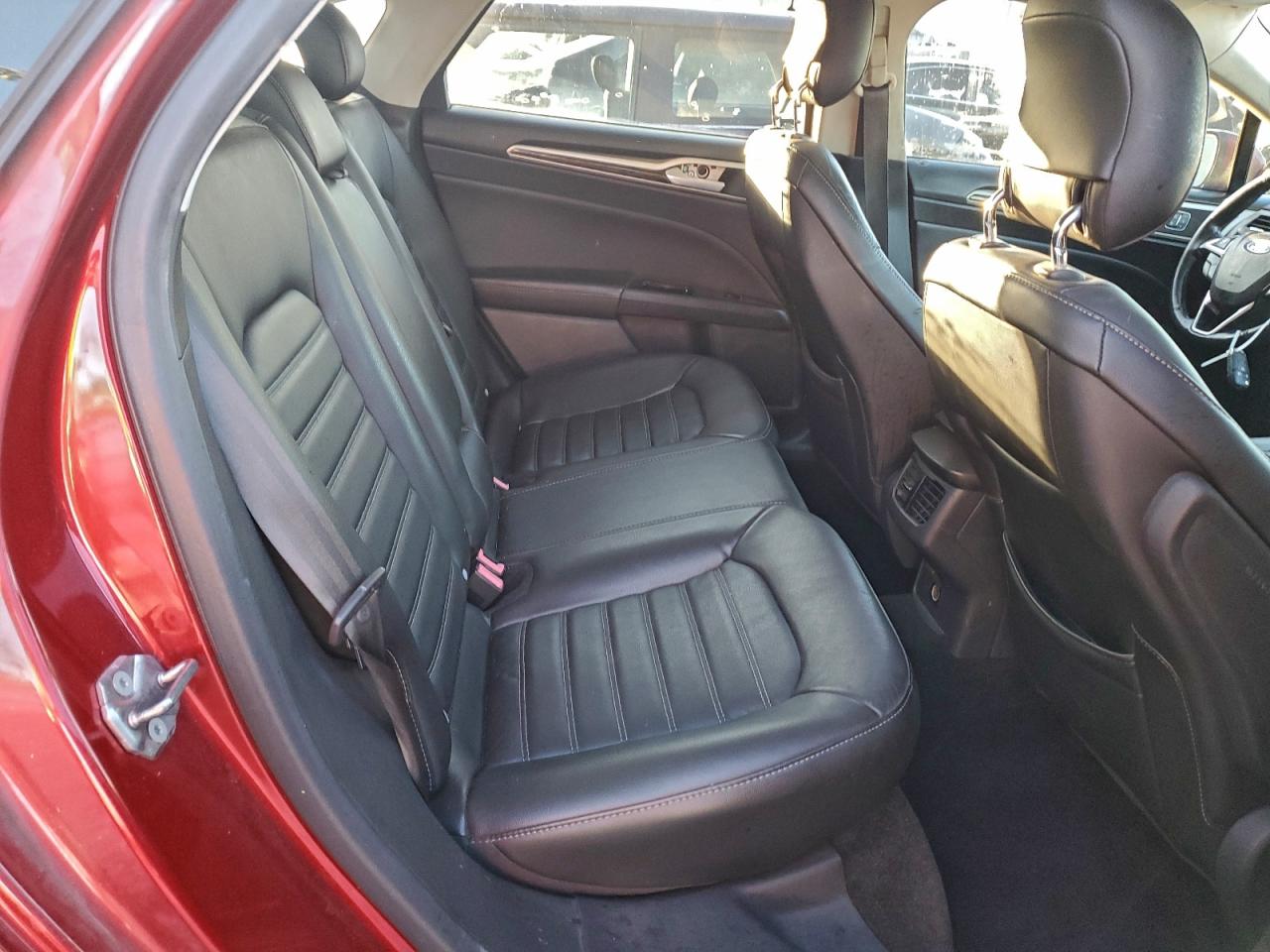 2013 FORD FUSION SE photo 10