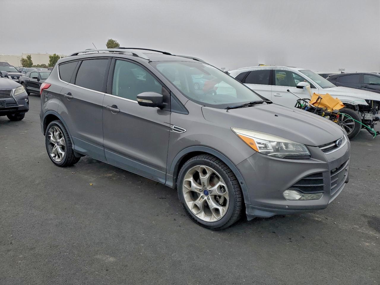 2013 FORD ESCAPE TITANIUM photo 4