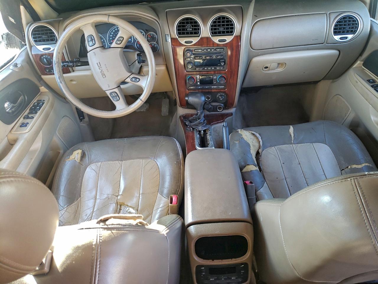 2004 GMC ENVOY XL photo 8