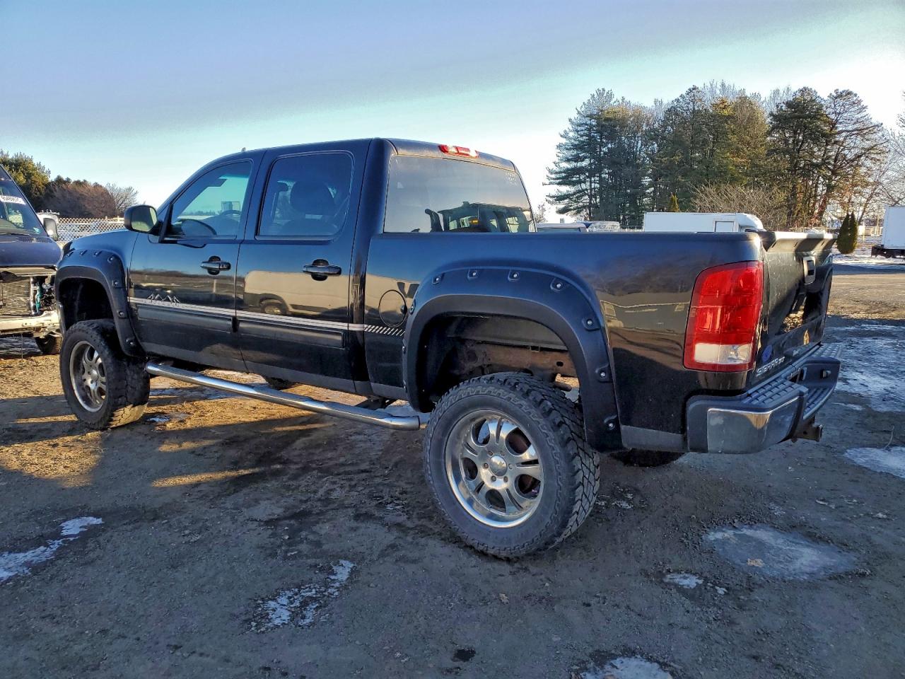 2008 GMC SIERRA K1500 photo 2