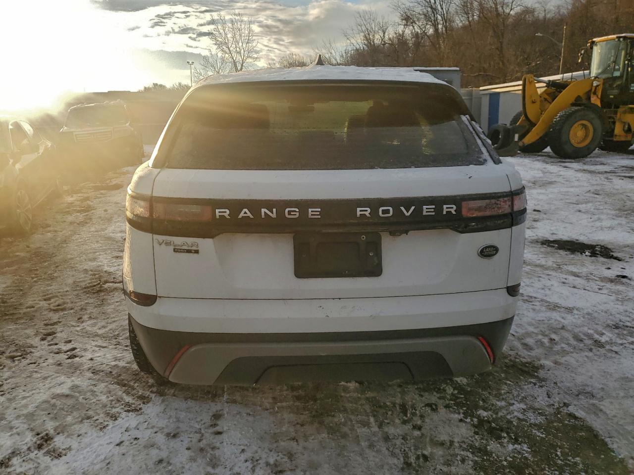 2019 LAND ROVER RANGE ROVER VELAR S photo 6