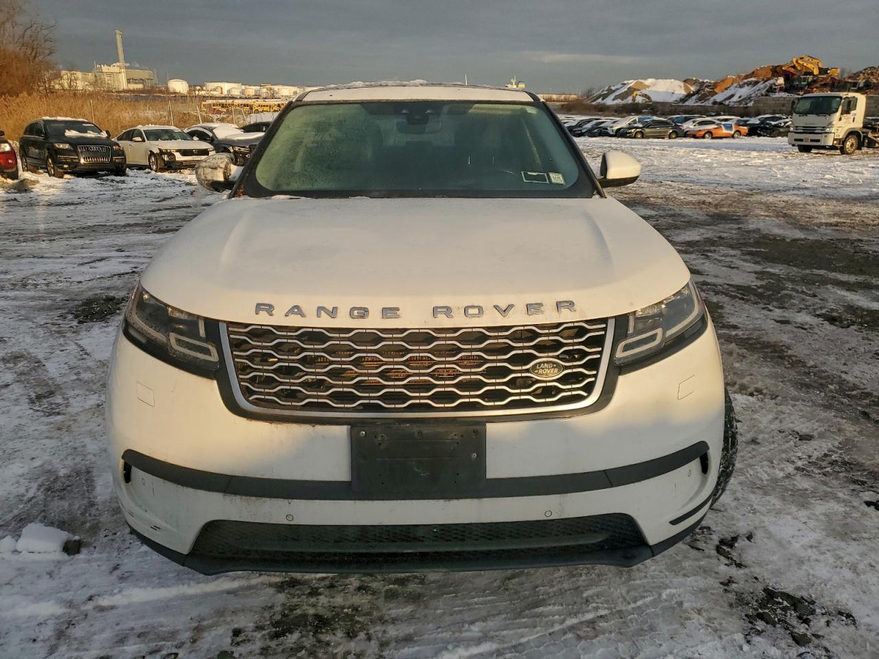 2019 LAND ROVER RANGE ROVER VELAR S photo 5