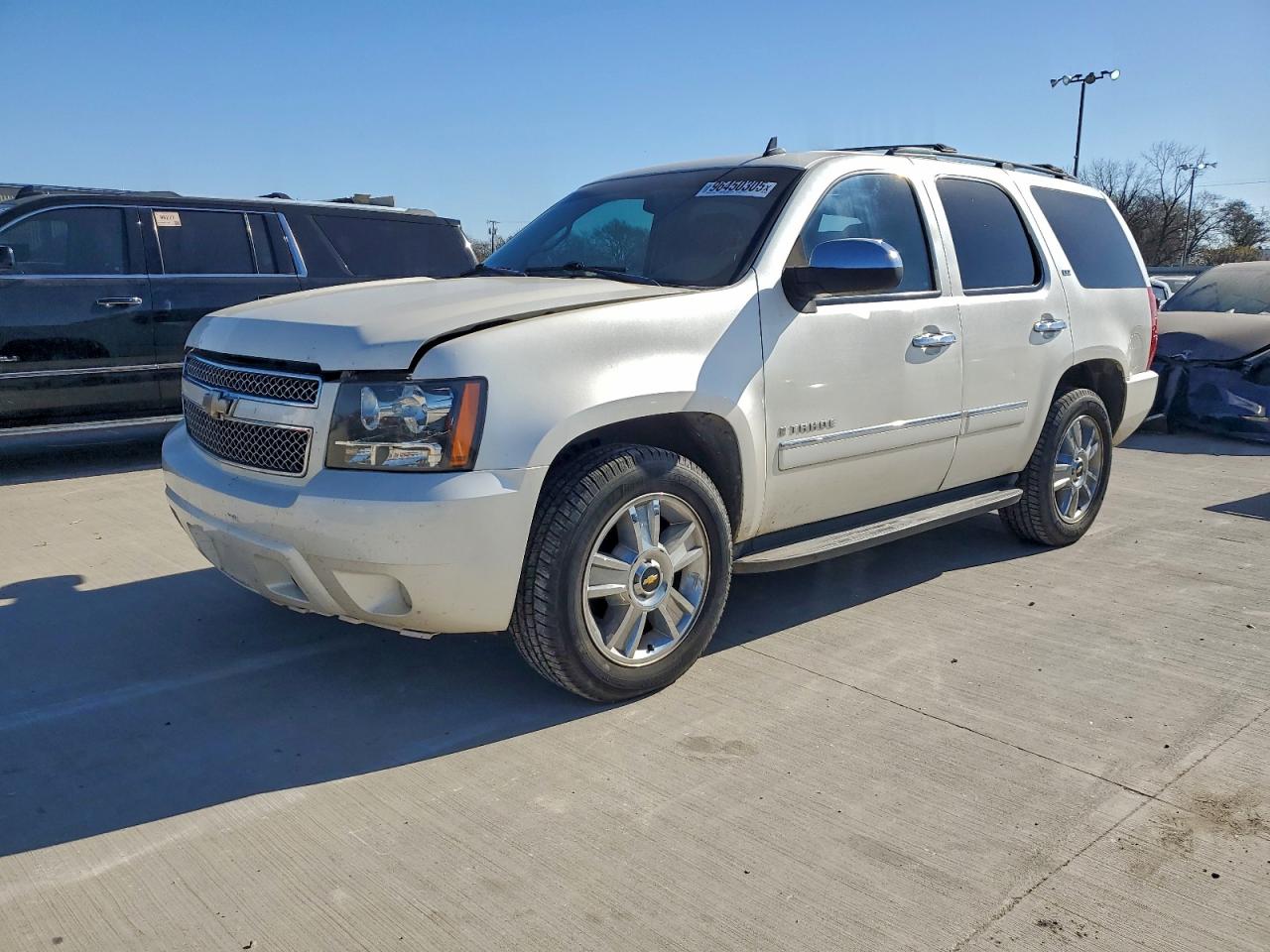 2009 CHEVROLET TAHOE K1500 LTZ — REAR END damage — photo 1