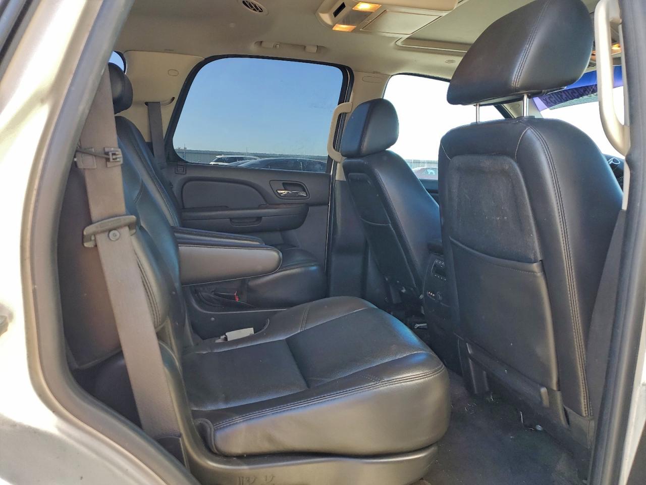 2009 CHEVROLET TAHOE K1500 LTZ photo 11