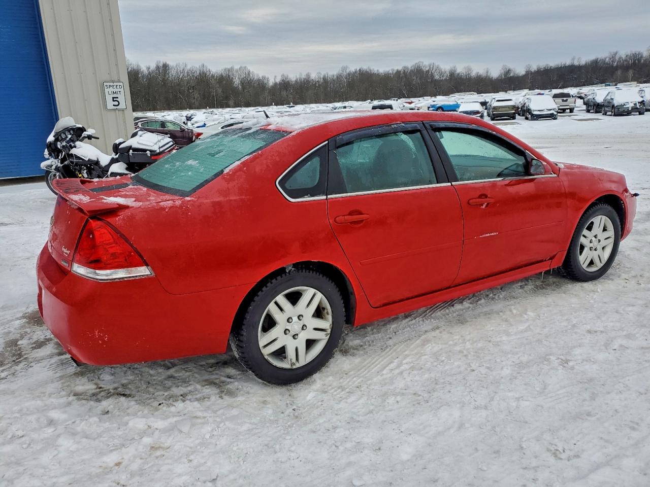 2013 CHEVROLET IMPALA LT photo 3