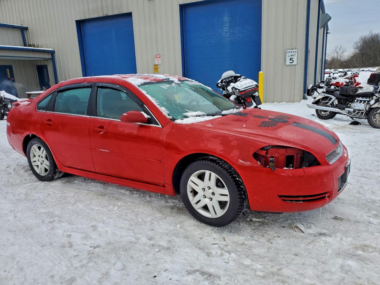 2013 CHEVROLET IMPALA LT photo 4