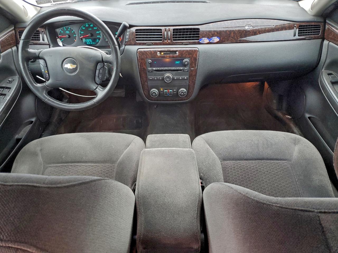 2013 CHEVROLET IMPALA LT photo 8