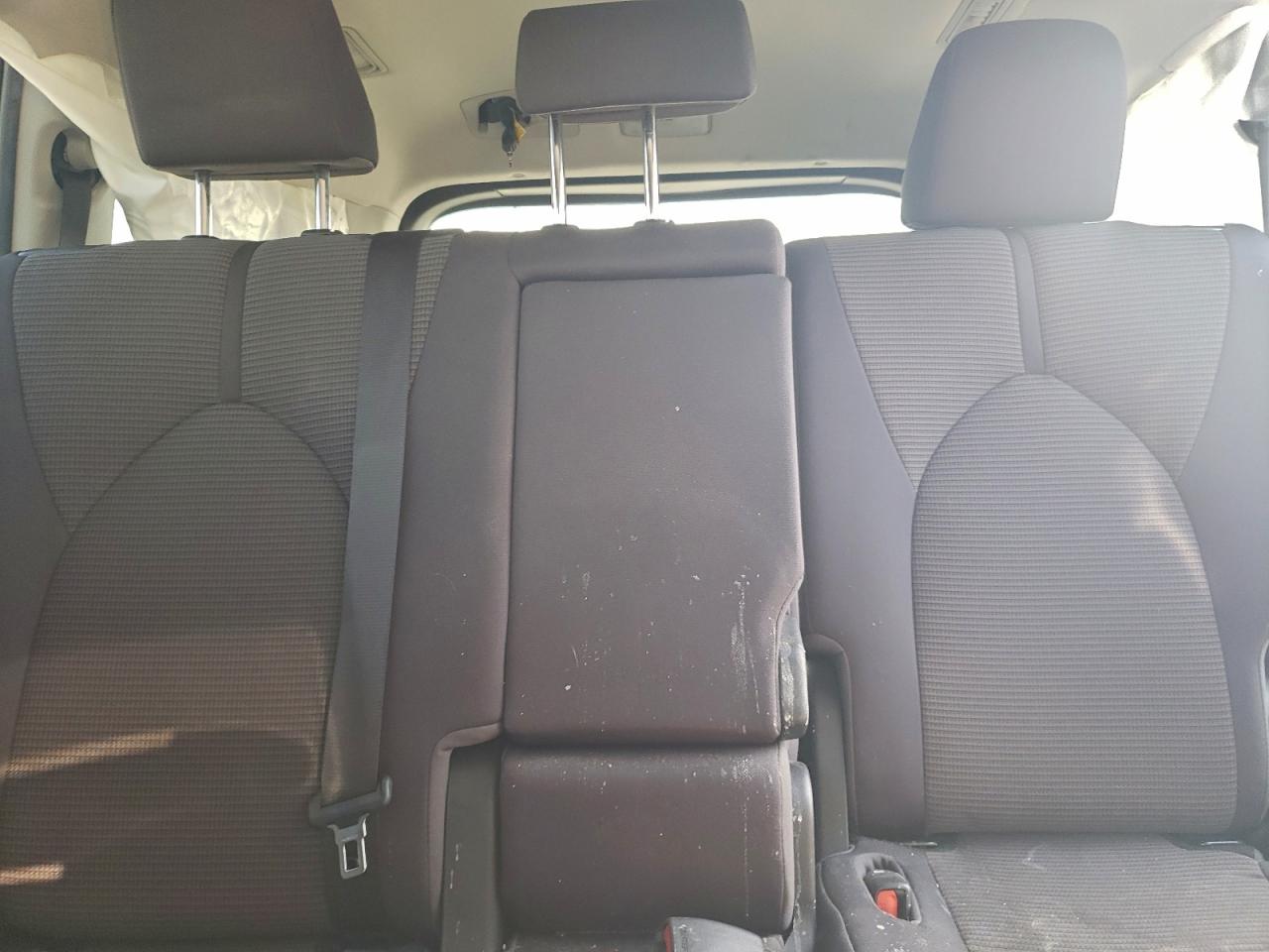 2022 TOYOTA HIGHLANDER L photo 19