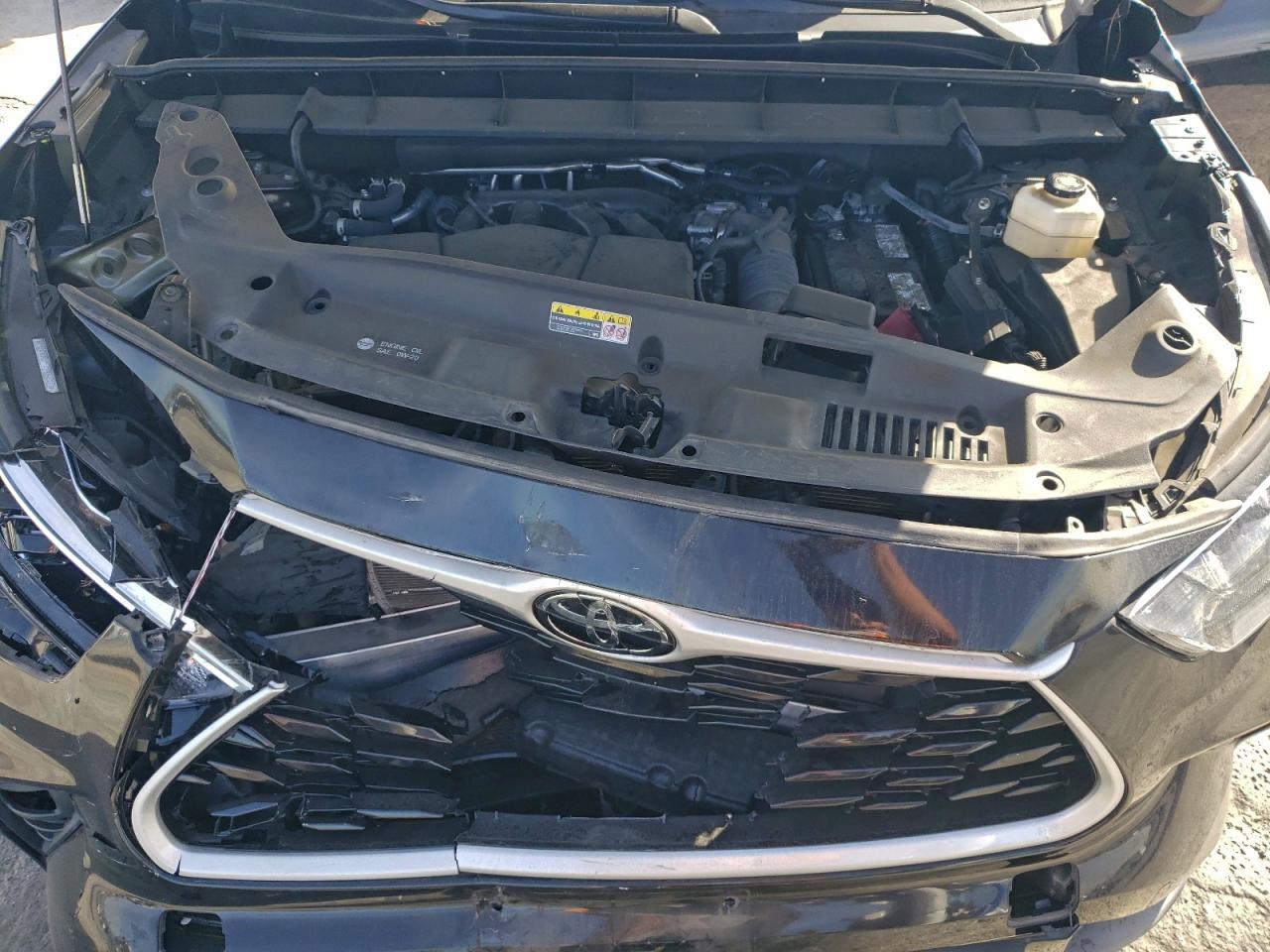2022 TOYOTA HIGHLANDER L photo 23
