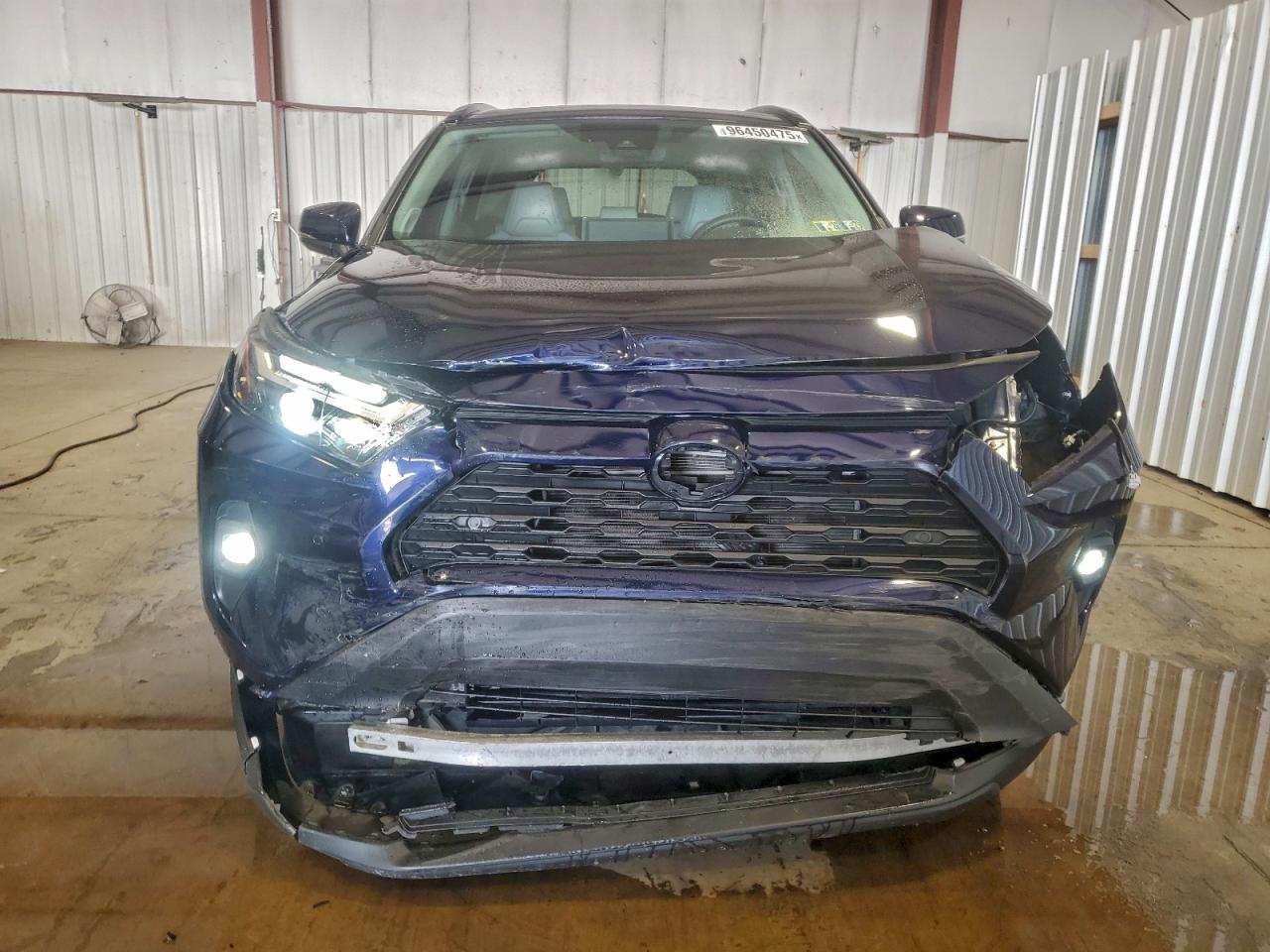 2022 TOYOTA RAV4 XLE PREMIUM photo 5