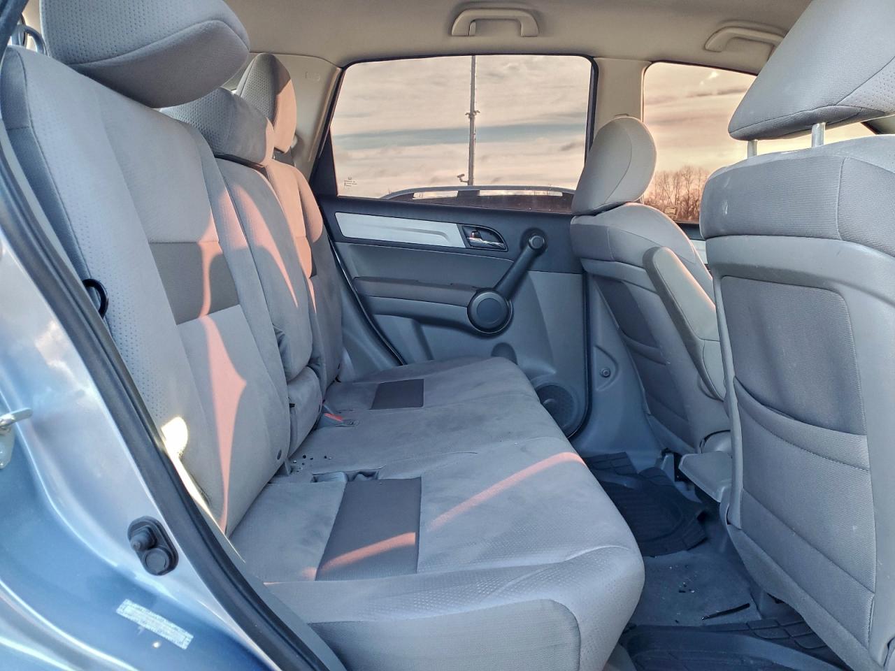 2011 HONDA CR-V SE photo 11