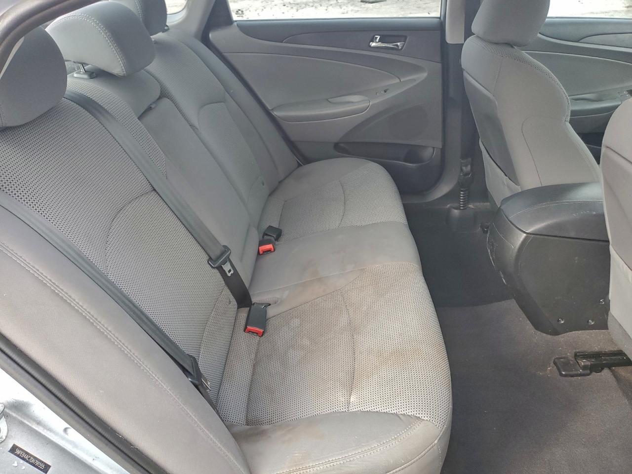 2013 HYUNDAI SONATA GLS photo 10