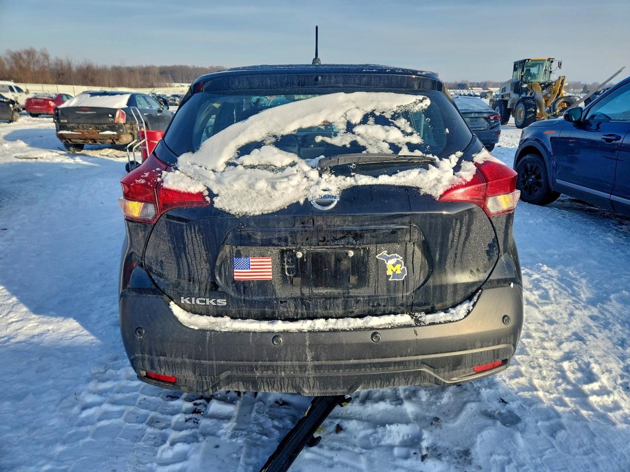 2020 NISSAN KICKS S photo 6