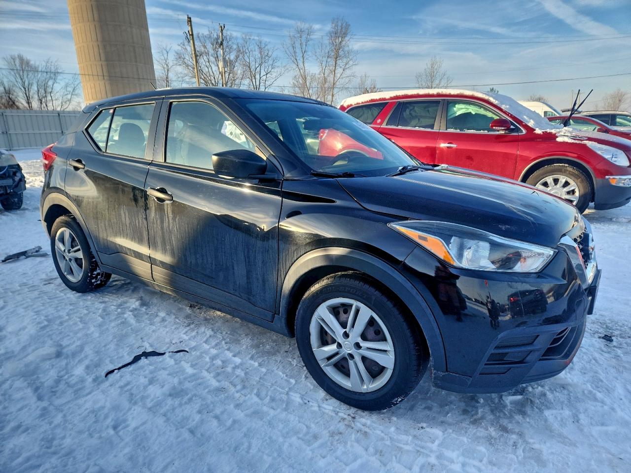 2020 NISSAN KICKS S photo 4
