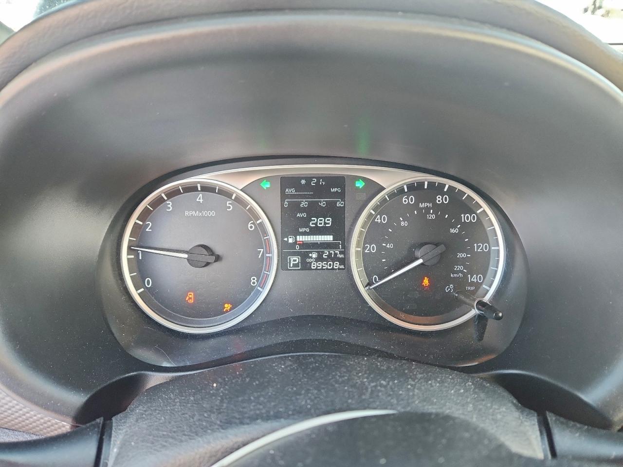 2020 NISSAN KICKS S photo 9