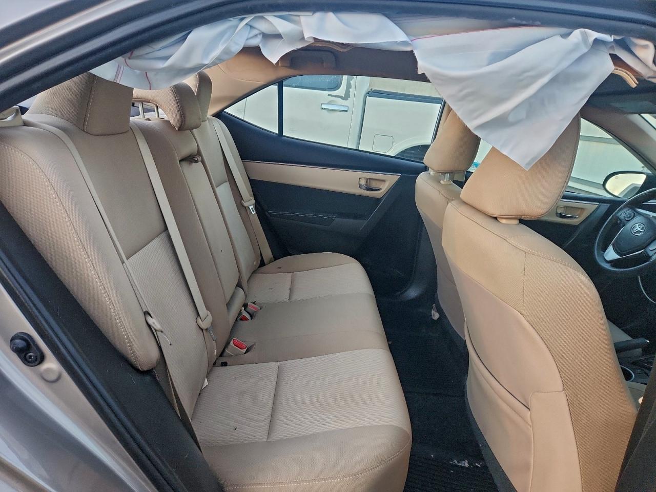 2016 TOYOTA COROLLA L photo 10