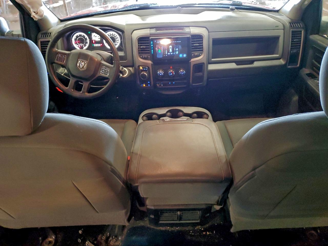 2017 RAM 1500 ST photo 8