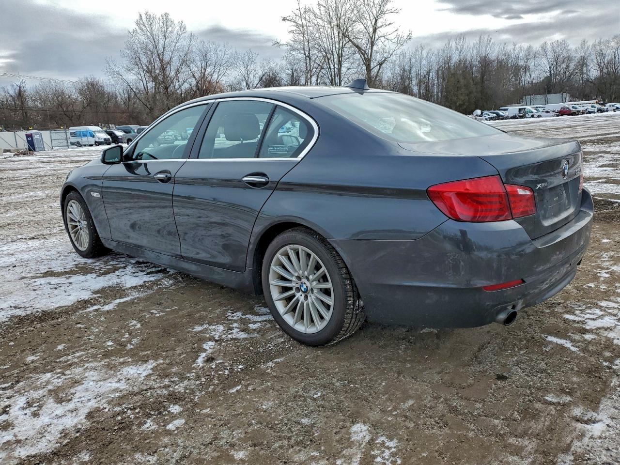 2013 BMW 535 XI photo 2