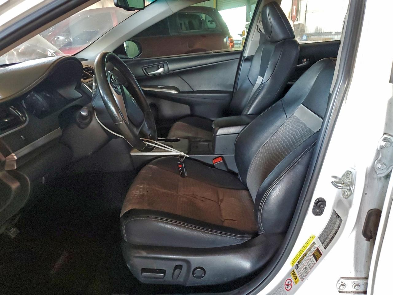 2012 TOYOTA CAMRY BASE photo 7