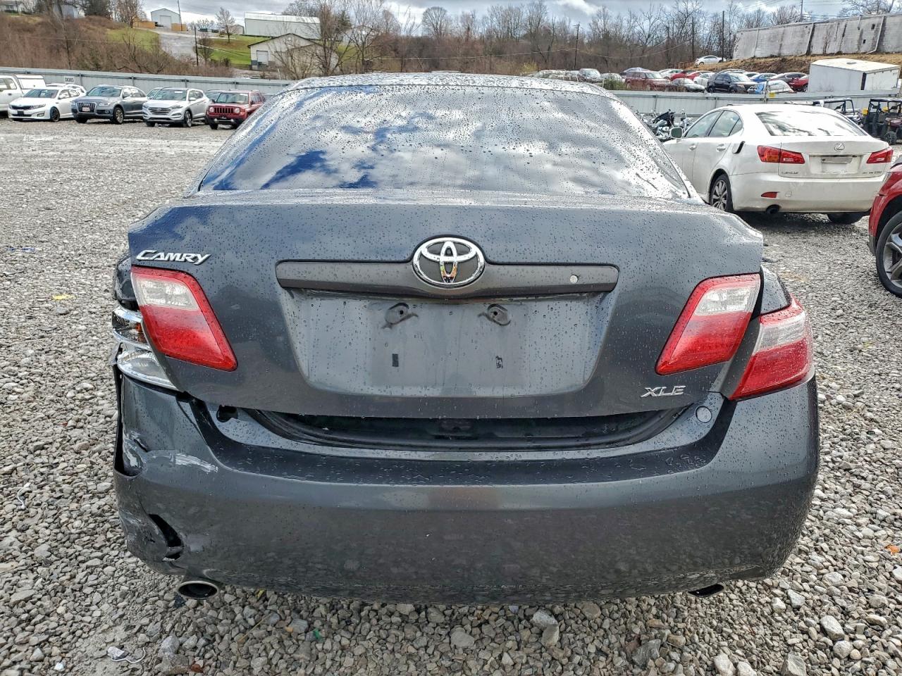 2009 TOYOTA CAMRY SE photo 6