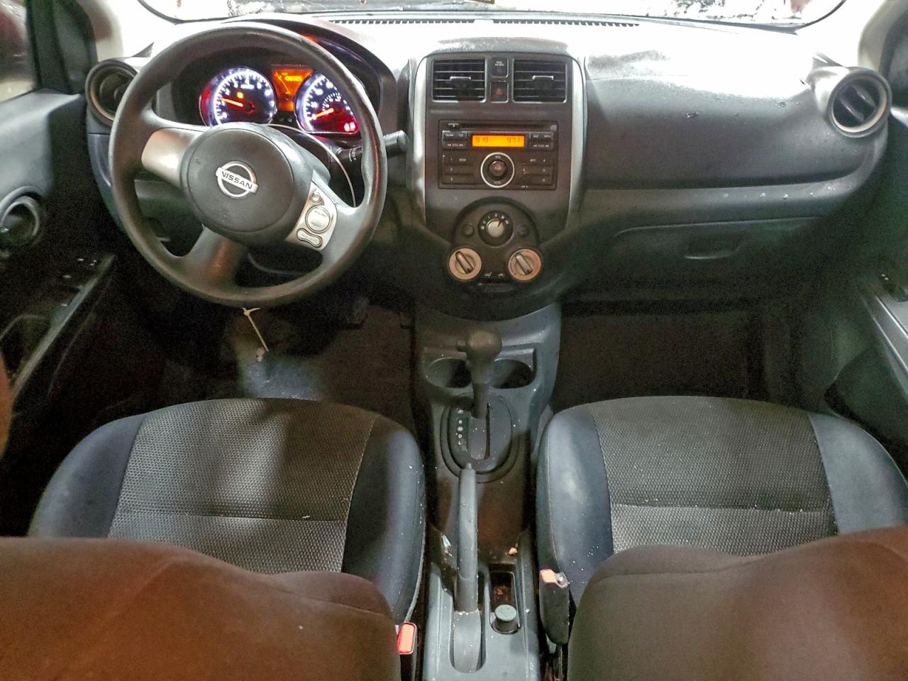 2012 NISSAN VERSA S photo 8