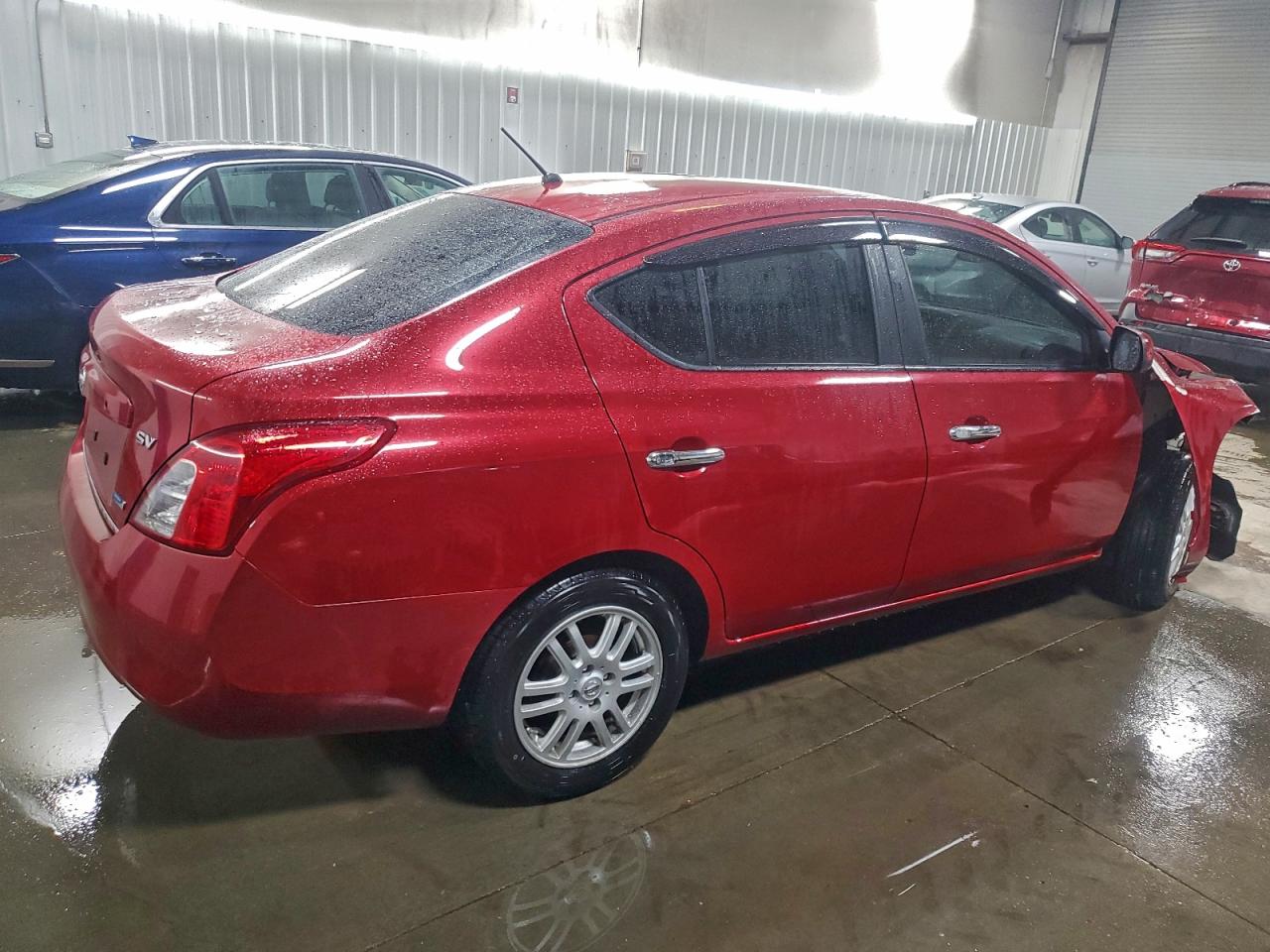 2012 NISSAN VERSA S photo 3