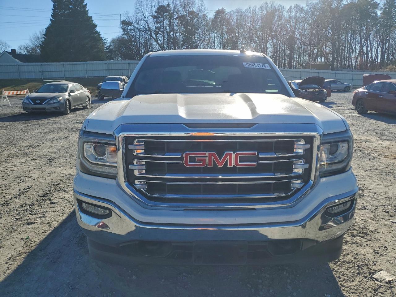 2017 GMC SIERRA K1500 SLT photo 5