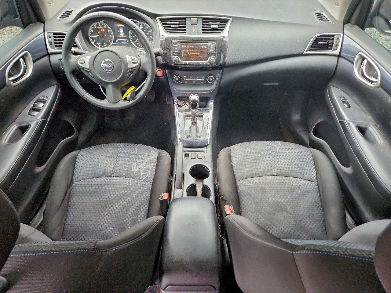 2016 NISSAN SENTRA S photo 8