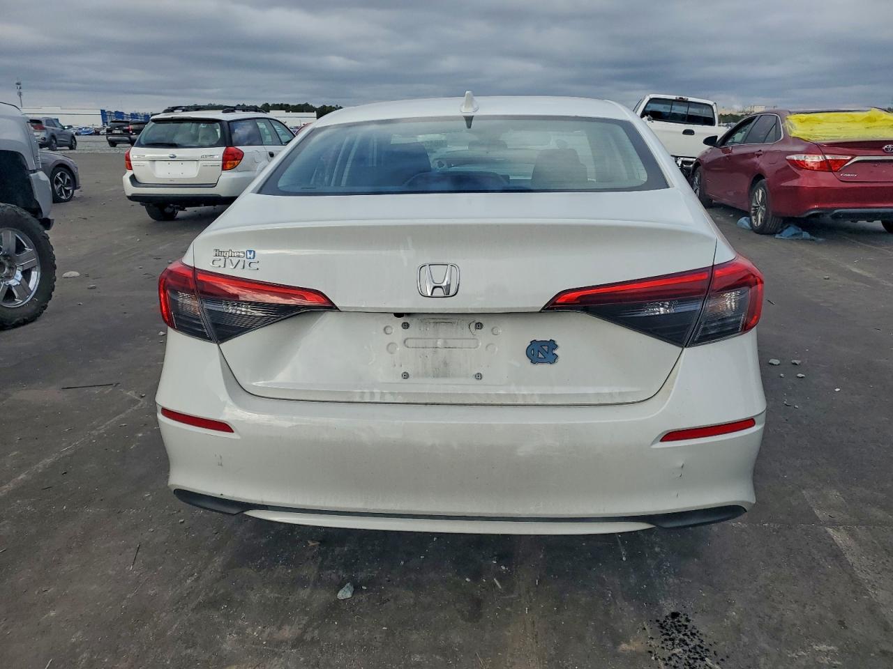 2022 HONDA CIVIC LX photo 6