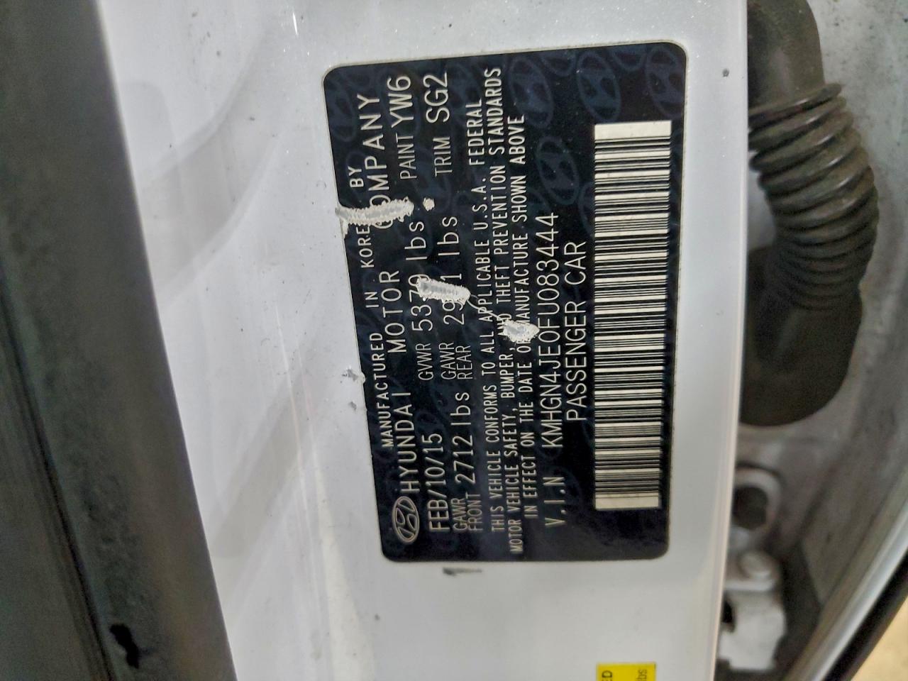 2015 HYUNDAI GENESIS 3.8L photo 12