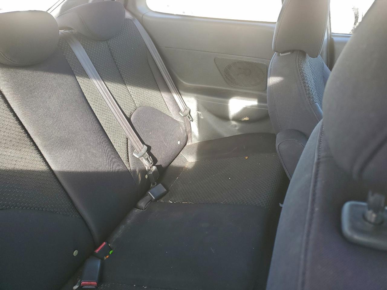 2010 HYUNDAI ACCENT GS photo 19