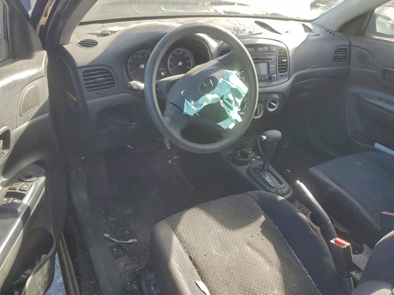 2010 HYUNDAI ACCENT GS photo 15