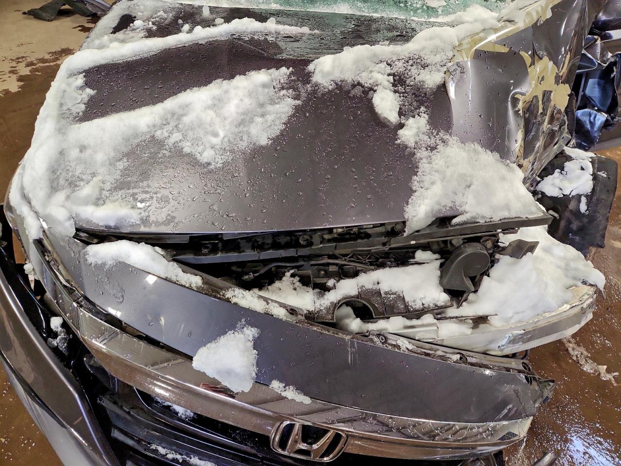 2018 HONDA ACCORD EXL photo 11