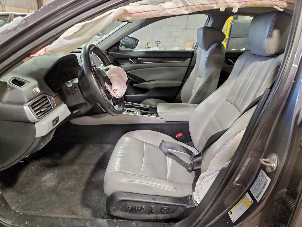 2018 HONDA ACCORD EXL photo 7