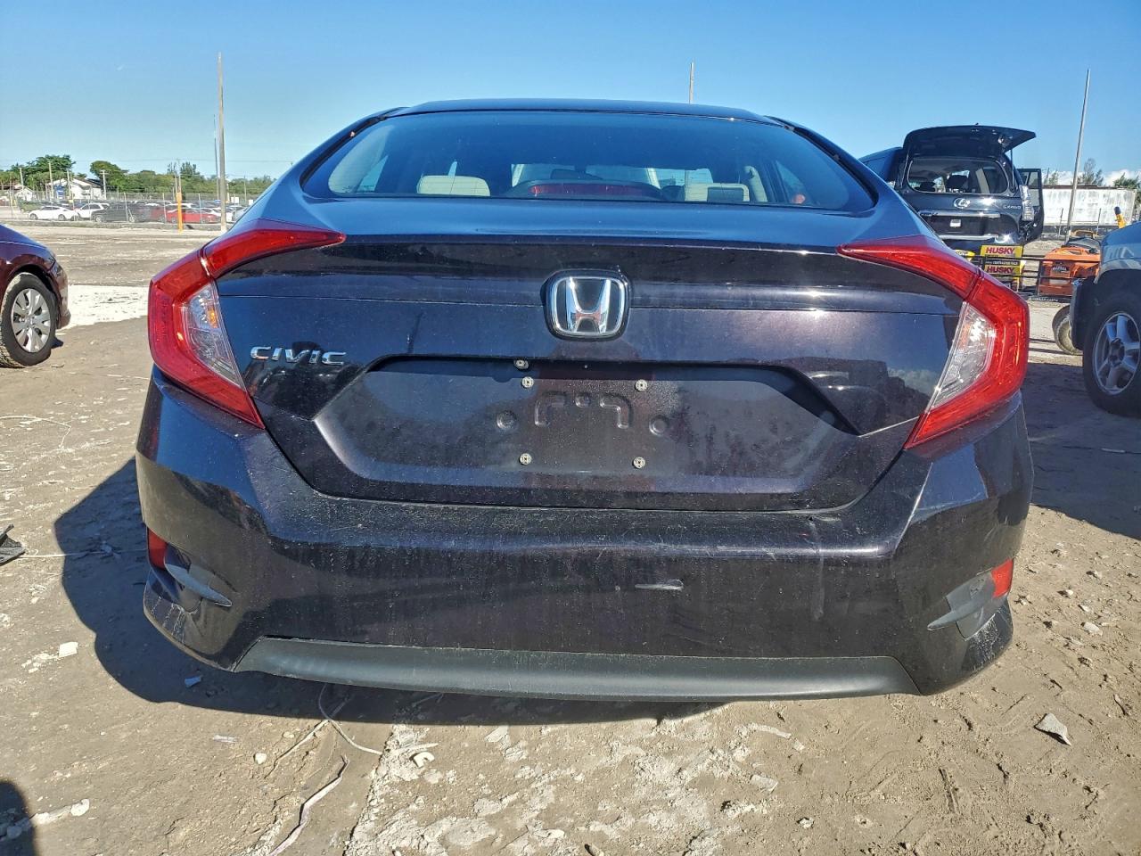 2016 HONDA CIVIC LX photo 6