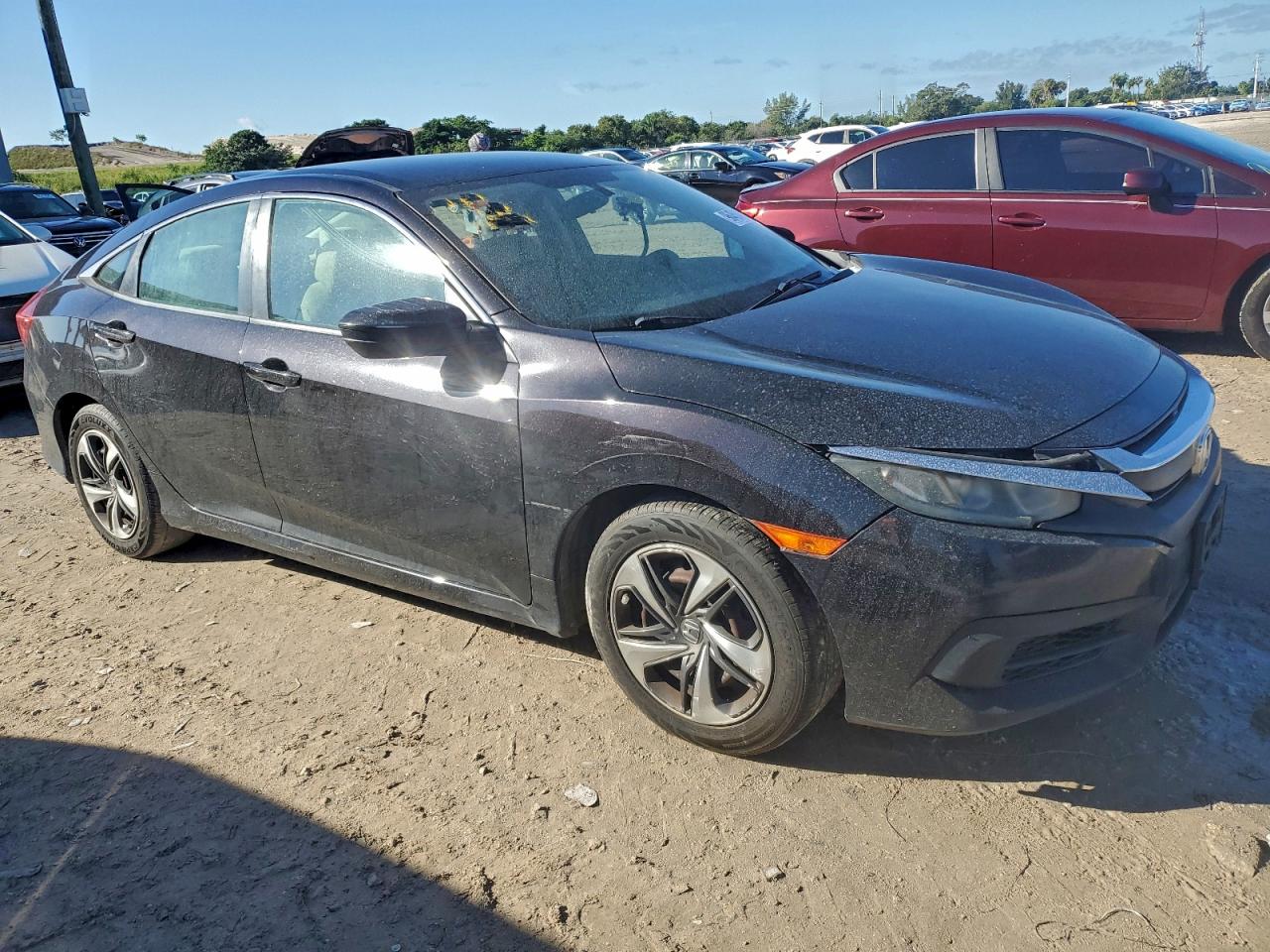 2016 HONDA CIVIC LX photo 4