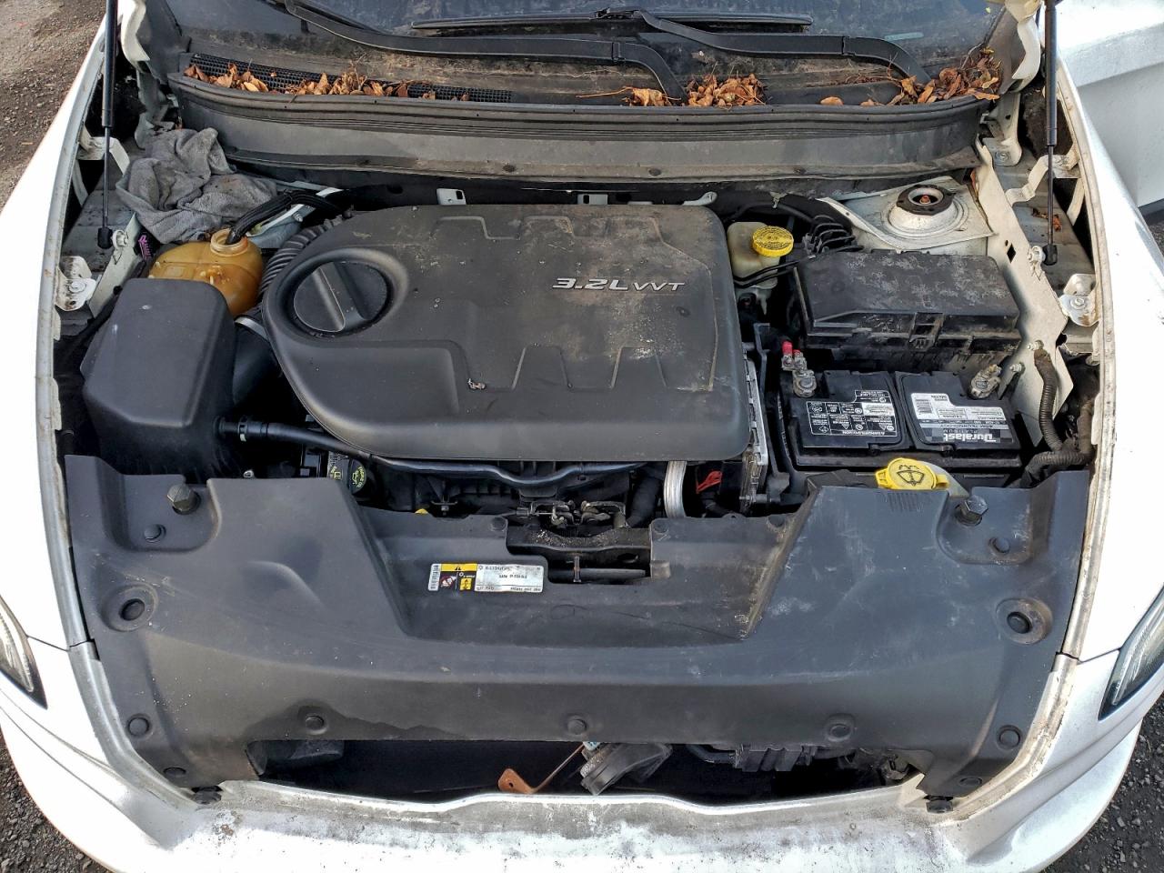 2014 JEEP CHEROKEE LATITUDE photo 12