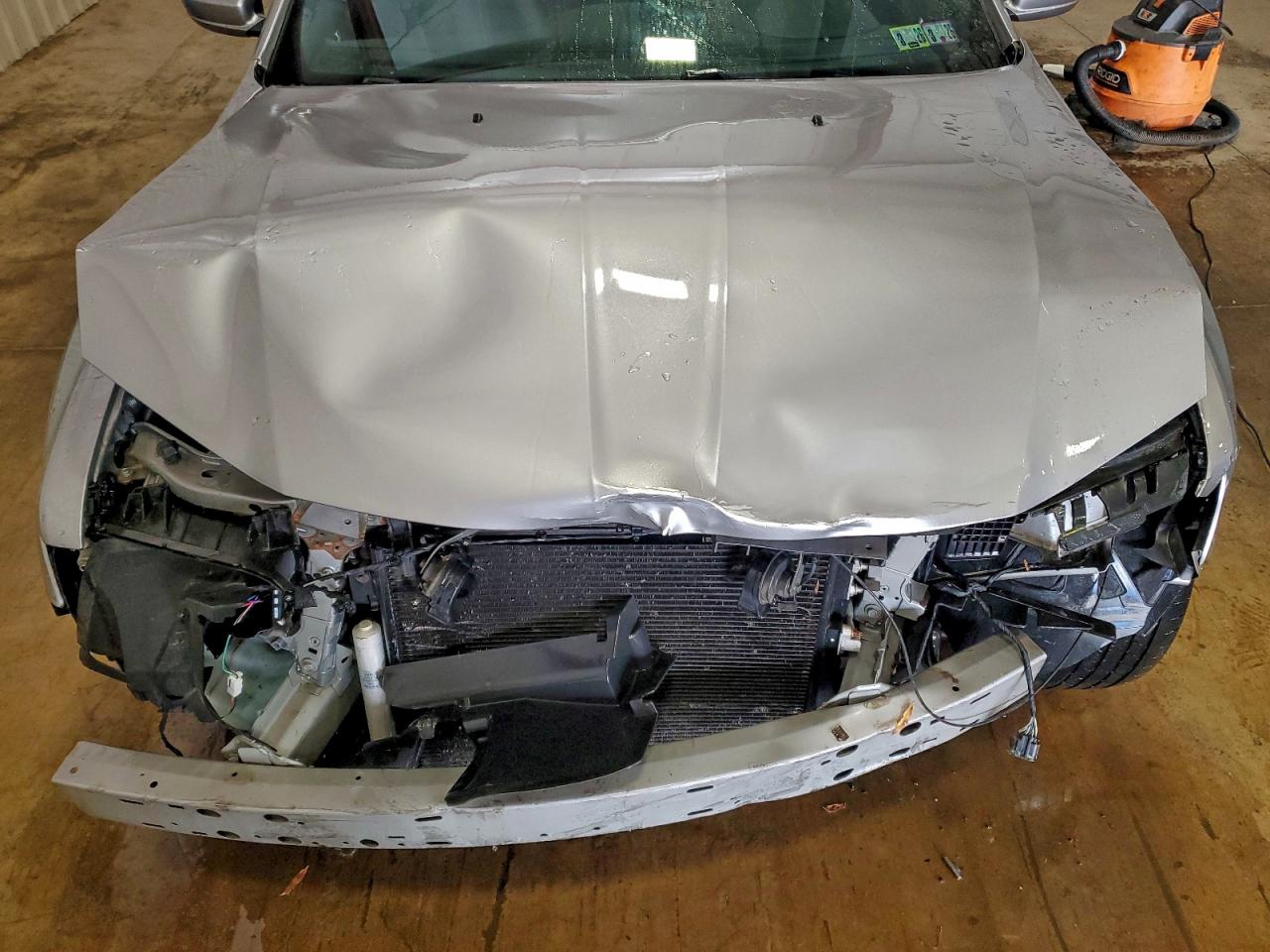 2014 CHRYSLER 300 photo 11