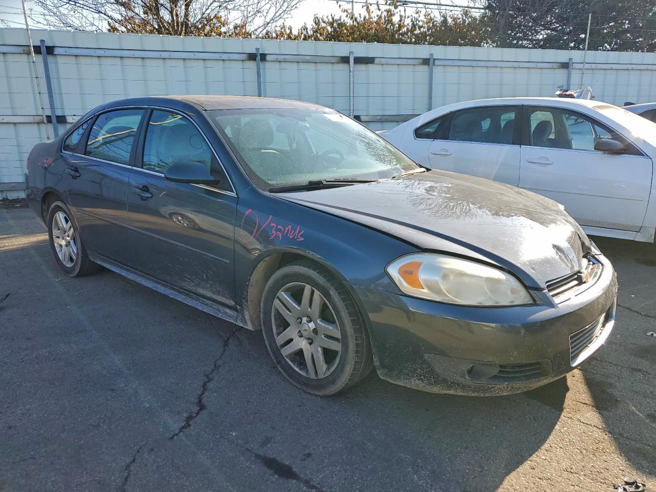 2011 CHEVROLET IMPALA LT photo 4