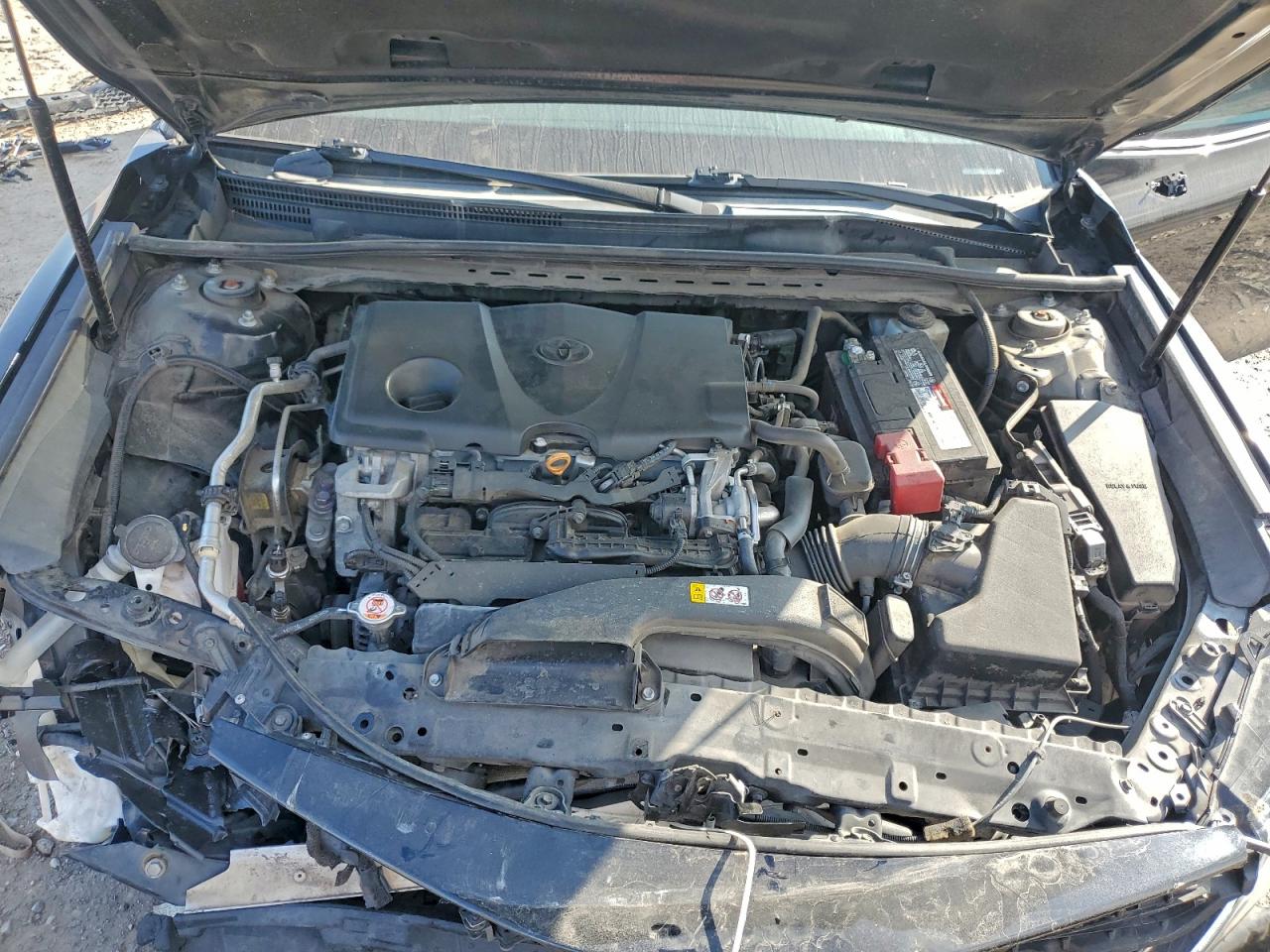 2019 TOYOTA CAMRY L photo 11