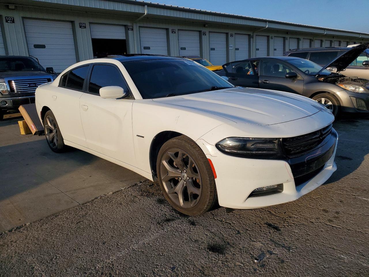 2018 DODGE CHARGER R/T photo 4