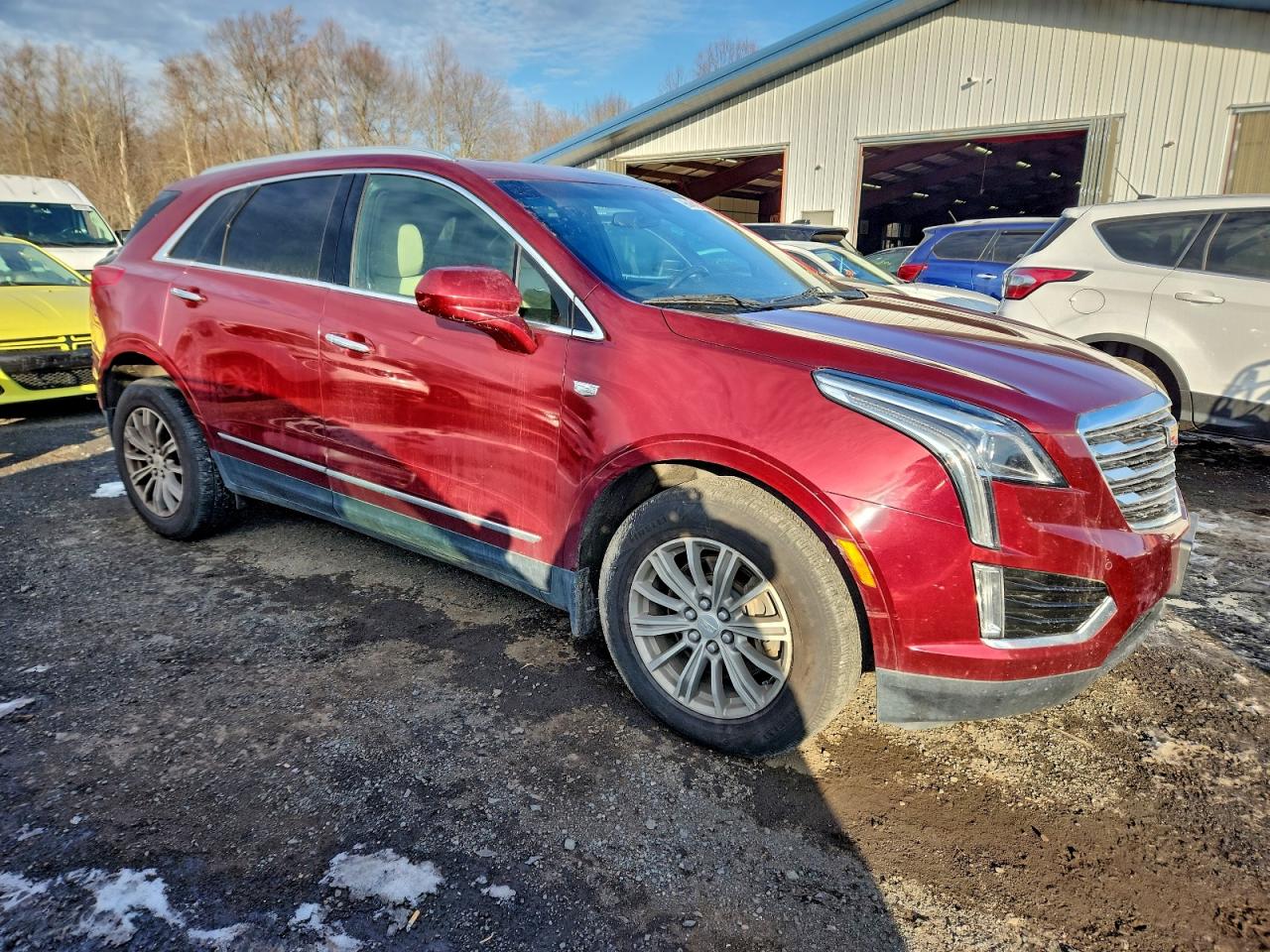 2017 CADILLAC XT5 LUXURY photo 4