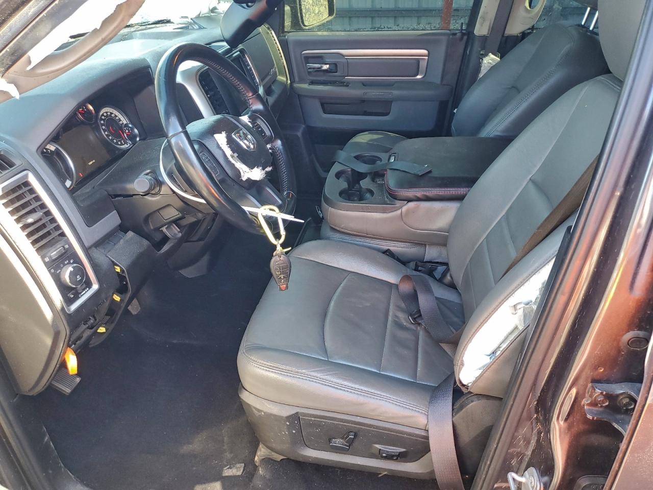 2019 RAM 1500 CLASSIC SLT photo 7