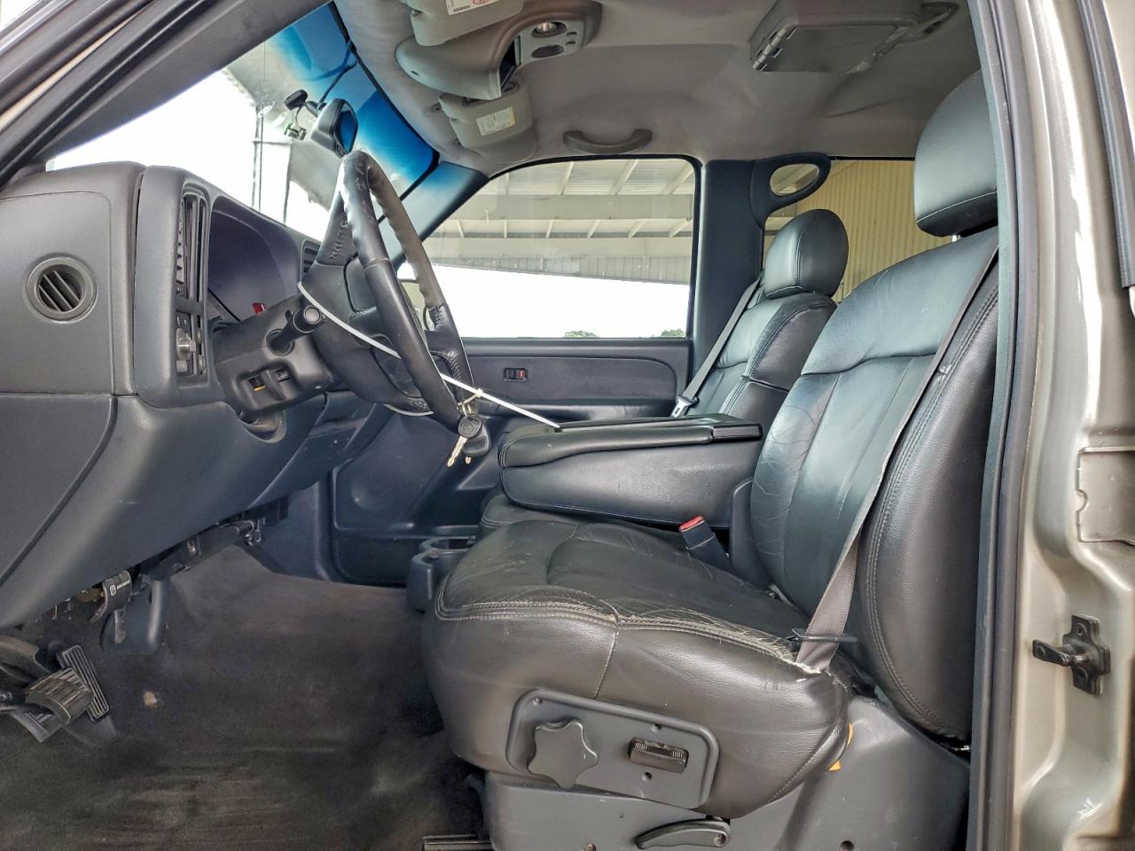 2002 GMC NEW SIERRA C3500 photo 7