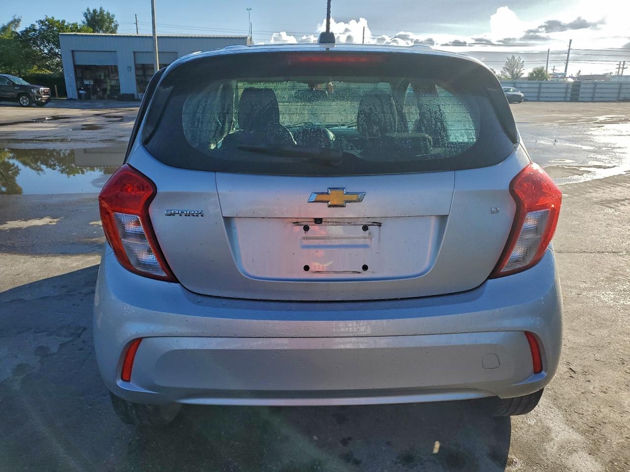 2018 CHEVROLET SPARK 1LT photo 6