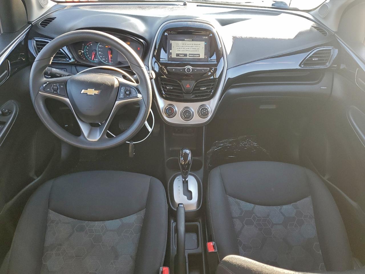 2018 CHEVROLET SPARK 1LT photo 8