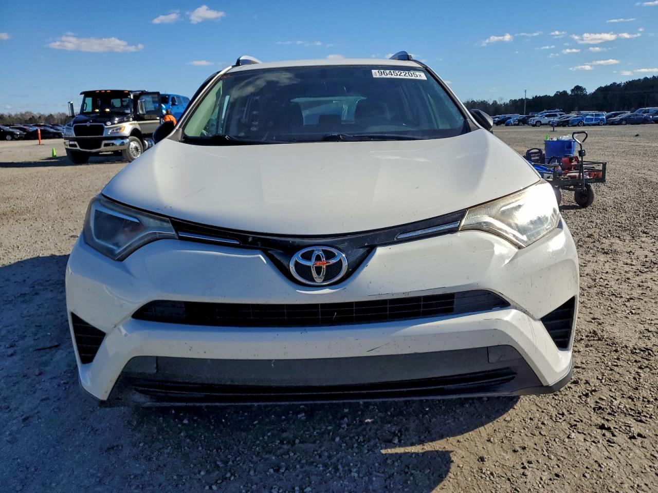 2016 TOYOTA RAV4 LE photo 5