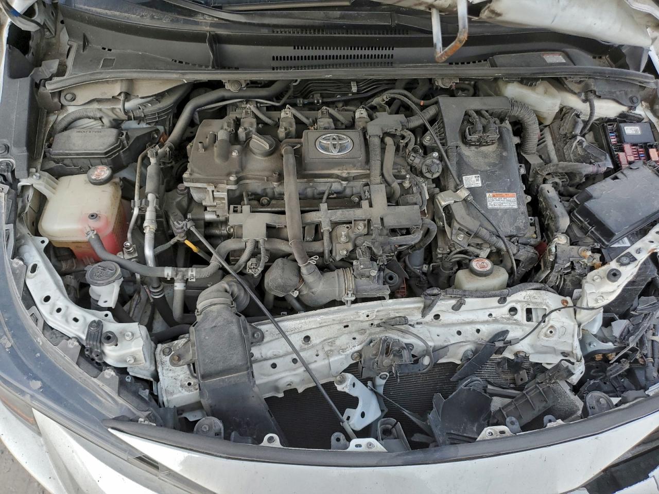 2020 TOYOTA COROLLA LE photo 11